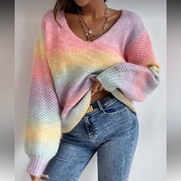 054 Pastel Ombre Oversized Distressed Sweater Top - Picture 1 of 4